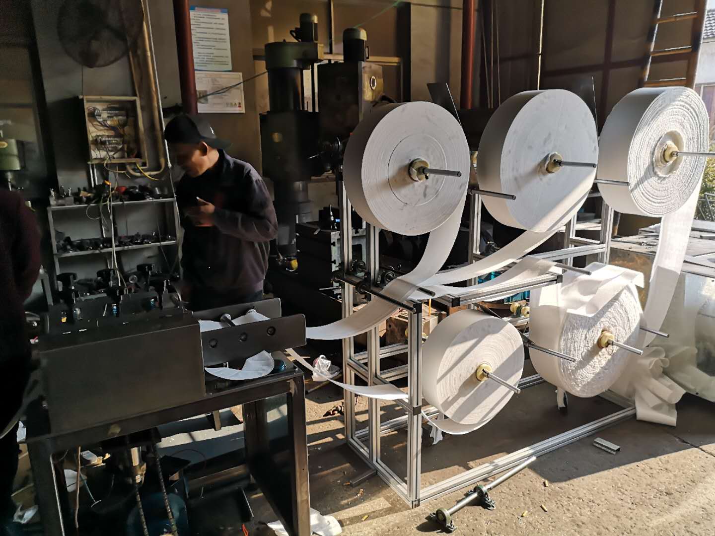 KN95口罩機 KN95口罩機